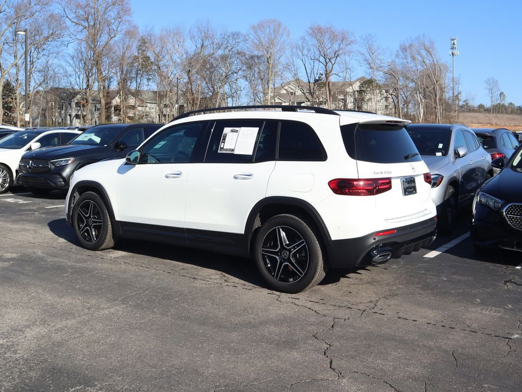 Certified 2025 Mercedes-Benz GLB 250 GLB 250 image 5