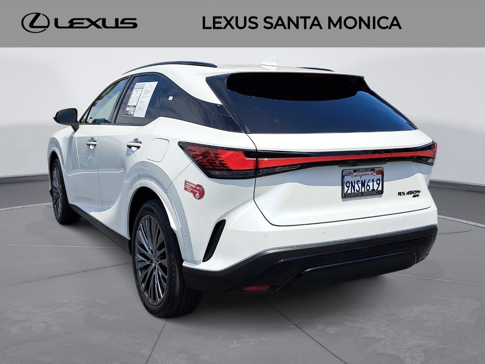 Used 2024 Lexus RX 450h AWD w/ Convenience Package image 7
