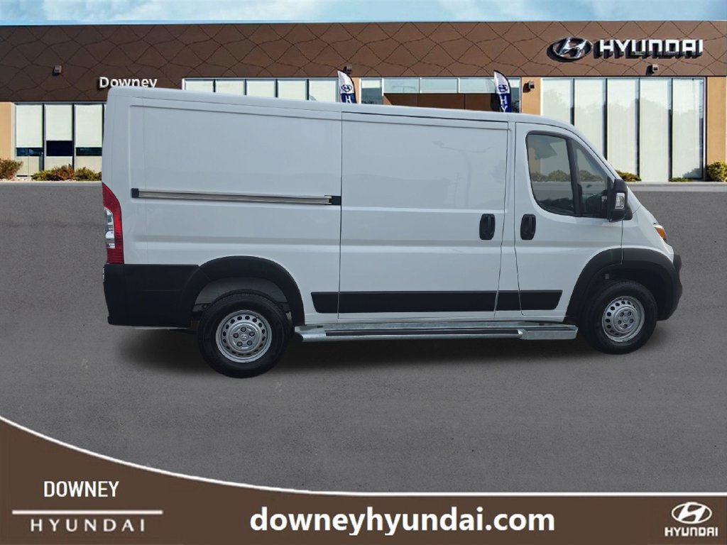 Used 2025 RAM ProMaster 2500 w/ U-Haul Equipment Group FWD image 6