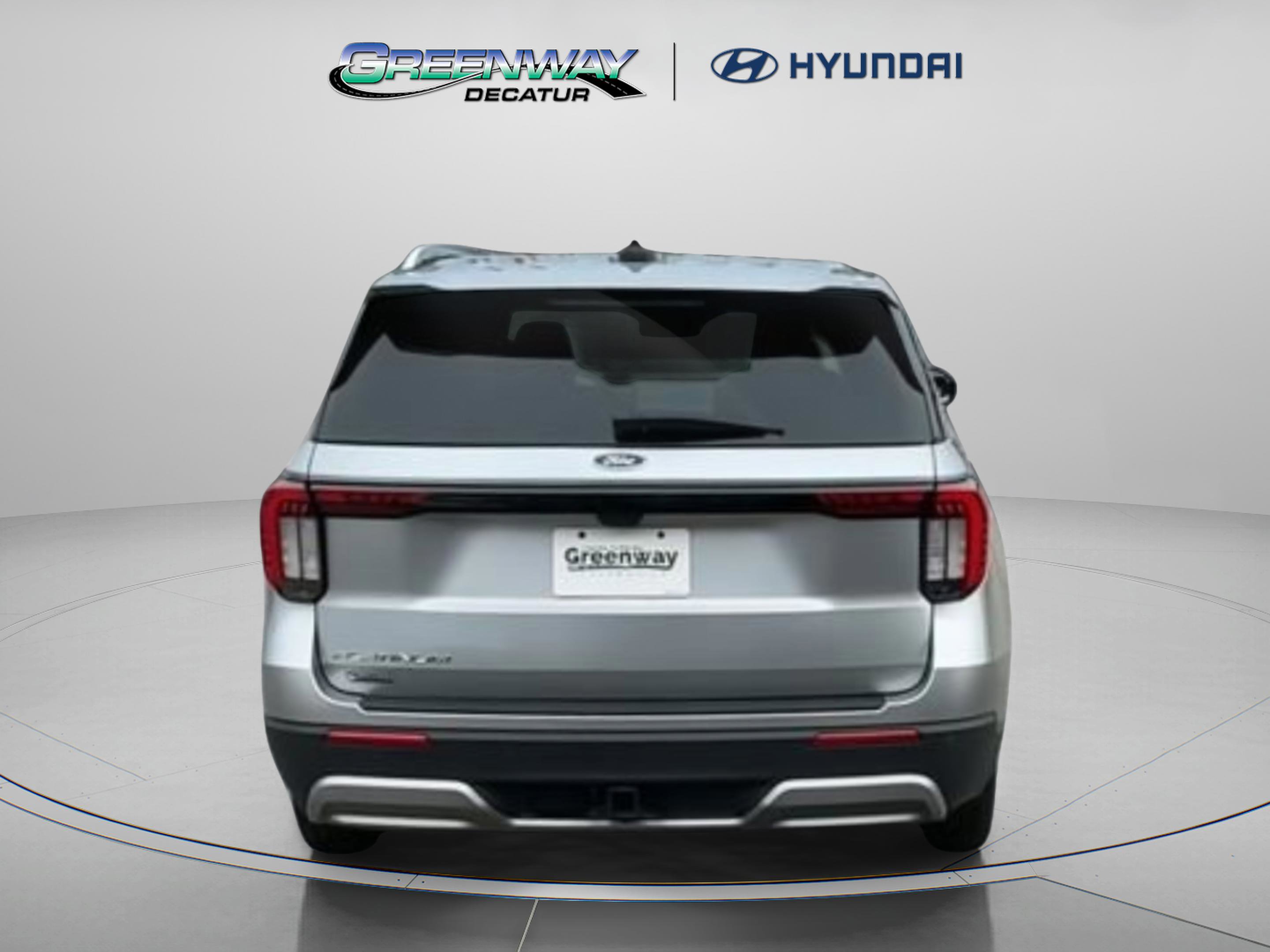 Used 2025 Ford Explorer Platinum RWD image 7