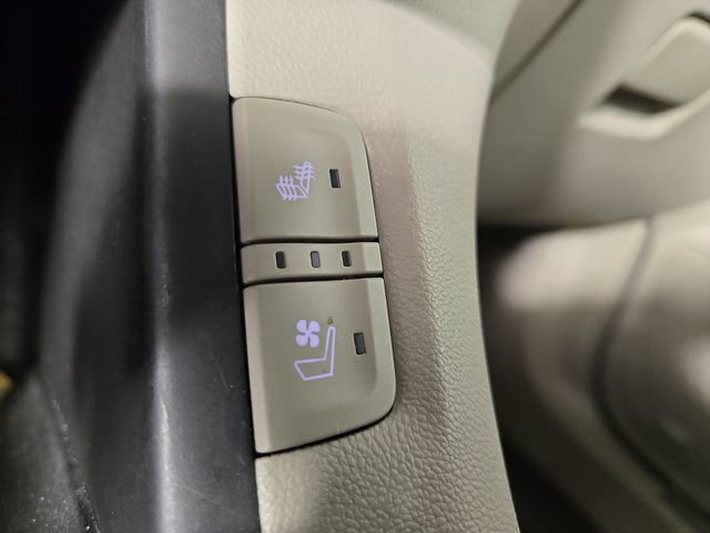 Used 2017 GMC Acadia Denali w/ Technology Package image 25