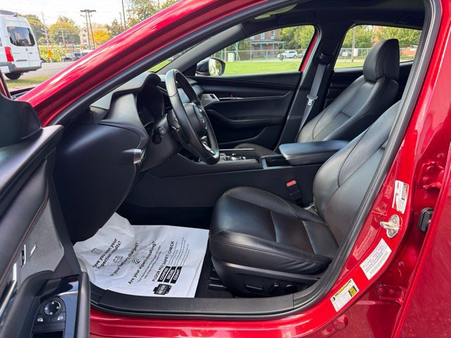 Used 2023 MAZDA MAZDA3 Hatchback w/Premium Plus Pkg AWD/4WD image 13