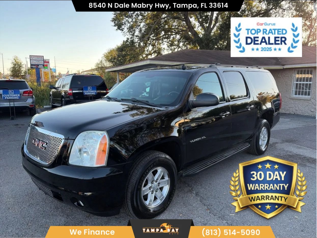 Used 2013 GMC Yukon XL SLT image 1