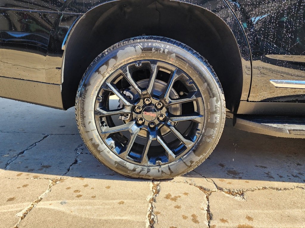 New 2026 GMC Yukon Elevation image 57