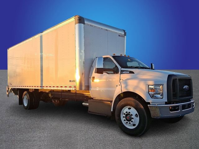 Used 2023 Ford F650 2WD Regular Cab Super Duty image 3