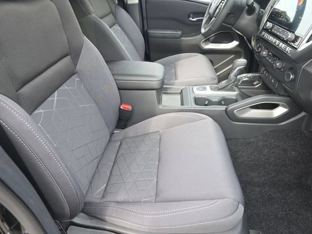 New 2026 Nissan Frontier SV w/ All-Weather Content Package AWD/4WD image 25