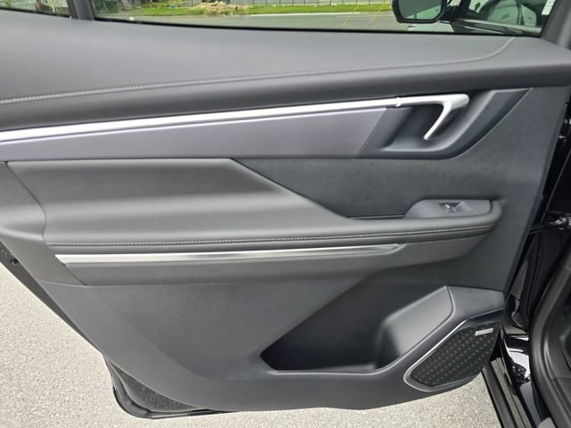 New 2026 Buick Enclave Sport Touring w/ LPO, Floor Liner Package image 12