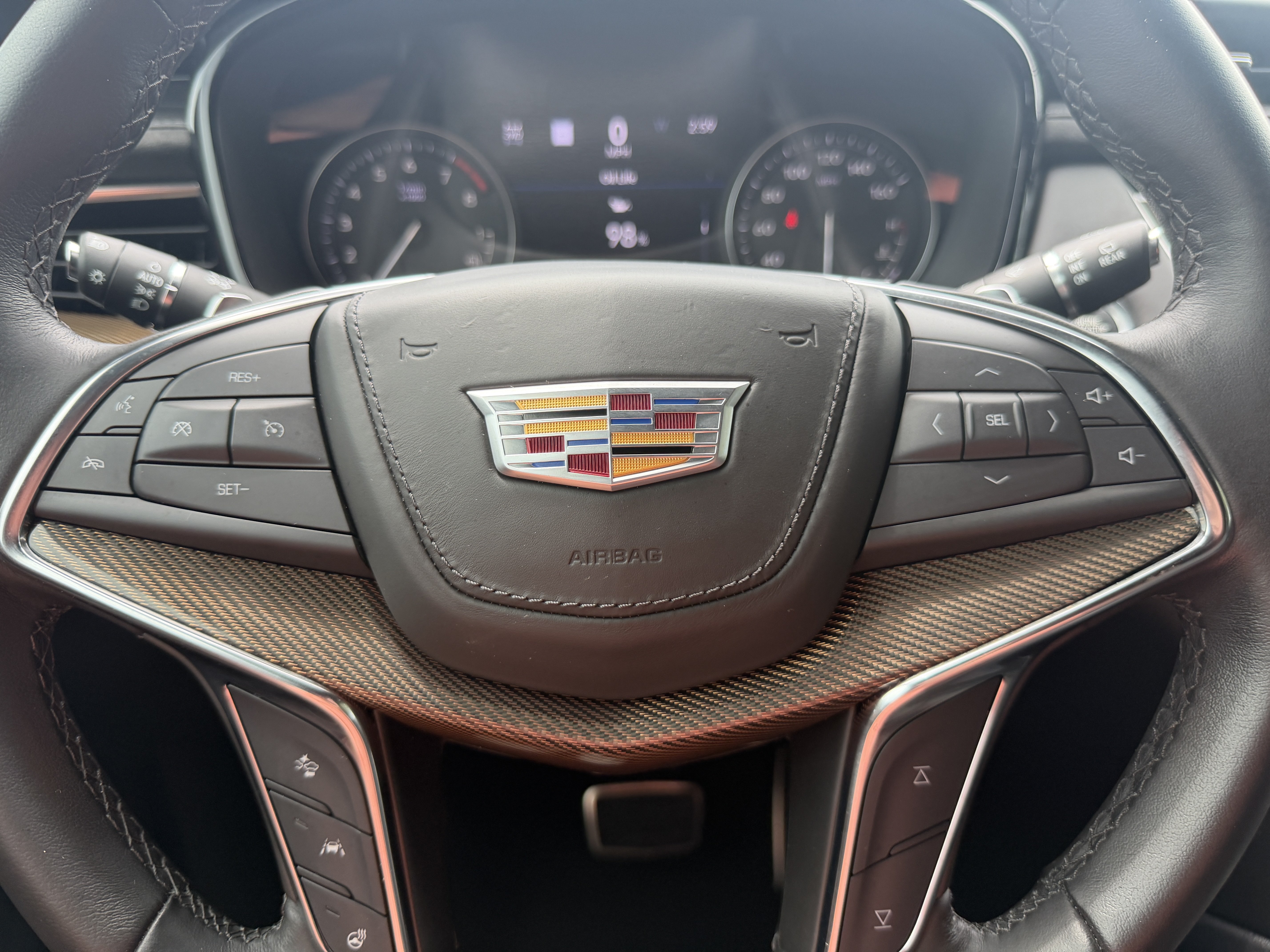 Certified 2022 Cadillac XT5 Sportv w/ LPO, ONYX Package AWD/4WD image 29