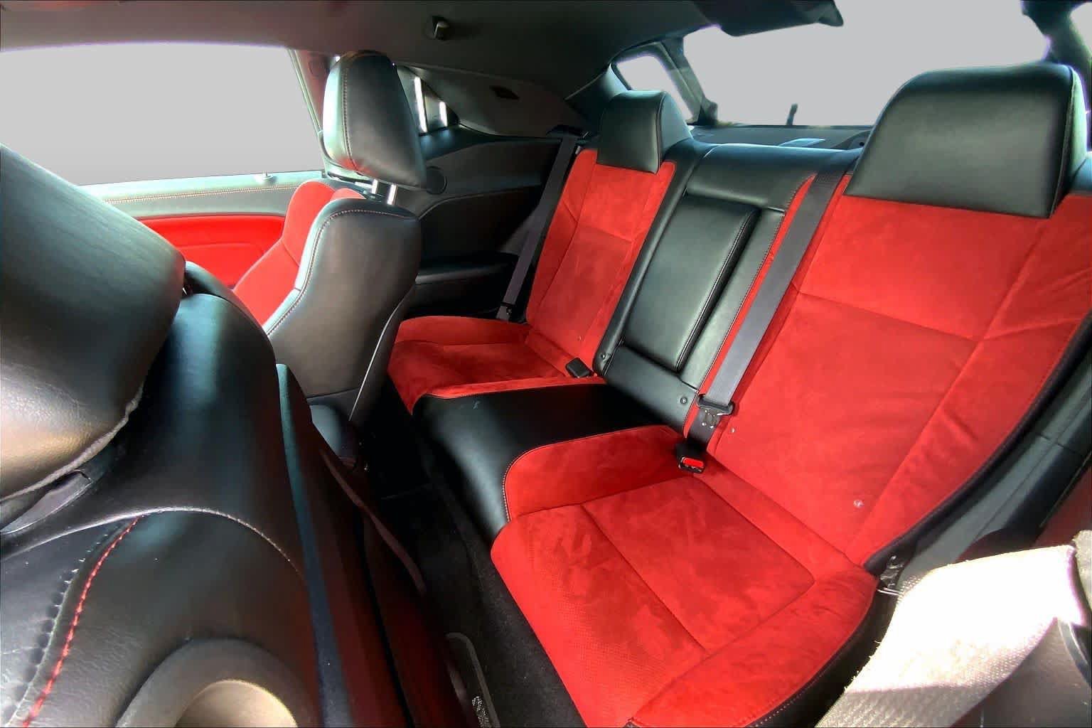 Used 2021 Dodge Challenger R/T Scat Pack RWD image 21