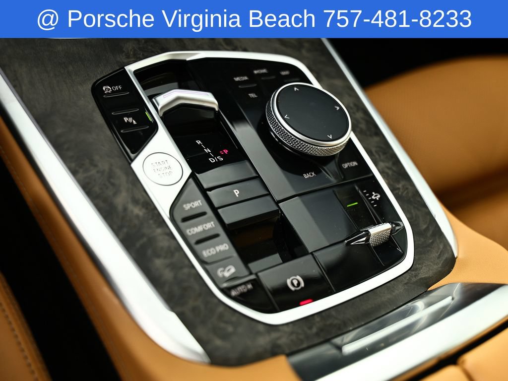 Used 2025 BMW X7 xDrive40i w/ Premium Package AWD/4WD image 41