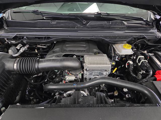New 2026 RAM 1500 4x4 Crew Cab image 43