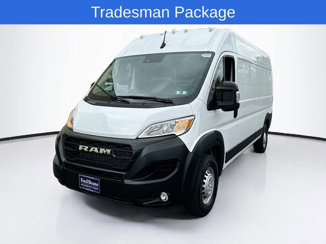 Used 2025 RAM ProMaster 2500 w/ Convenience Group FWD image 3