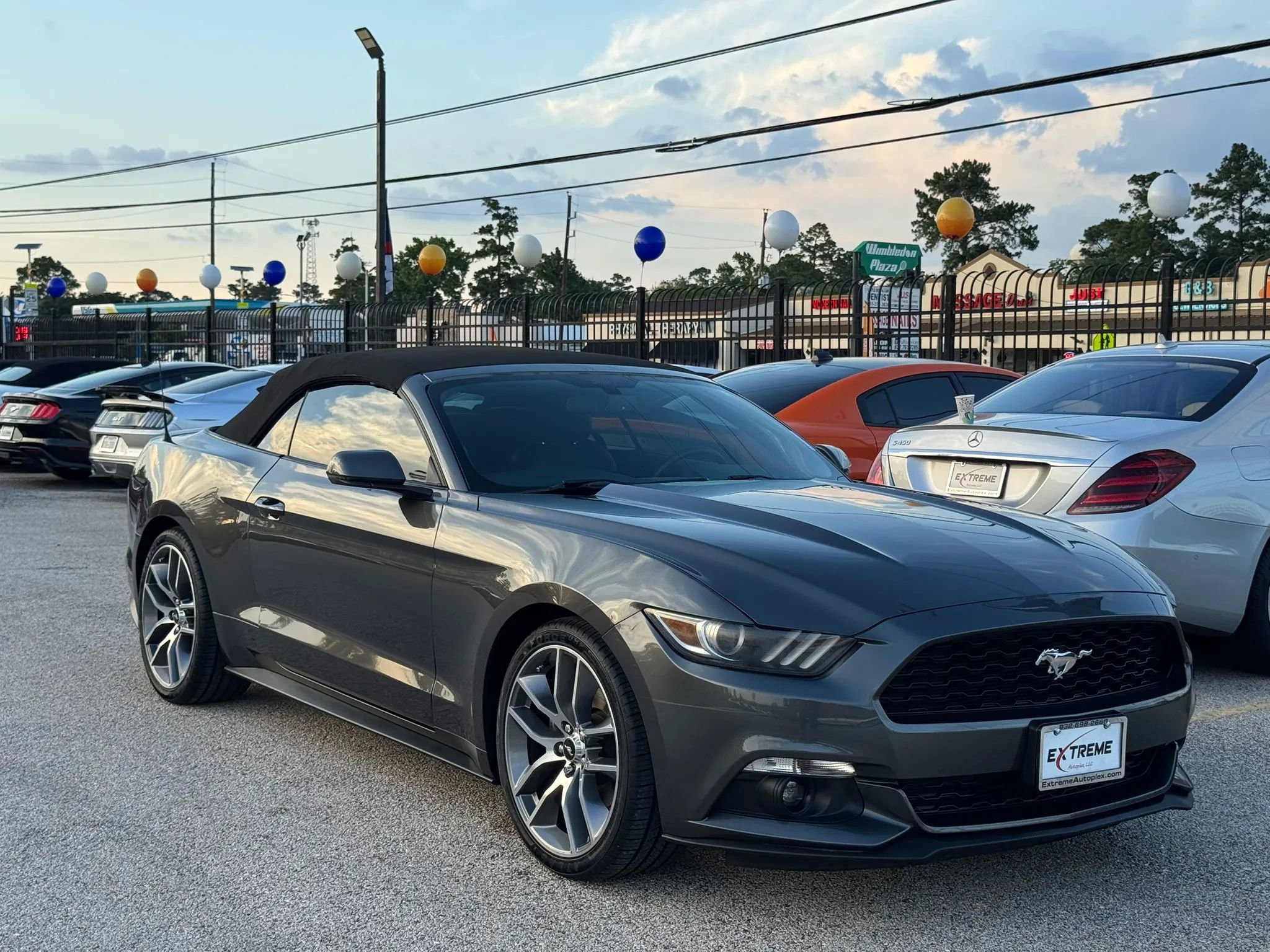 Used 2017 Ford Mustang Premium w/ Equipment Group 201A RWD image 47