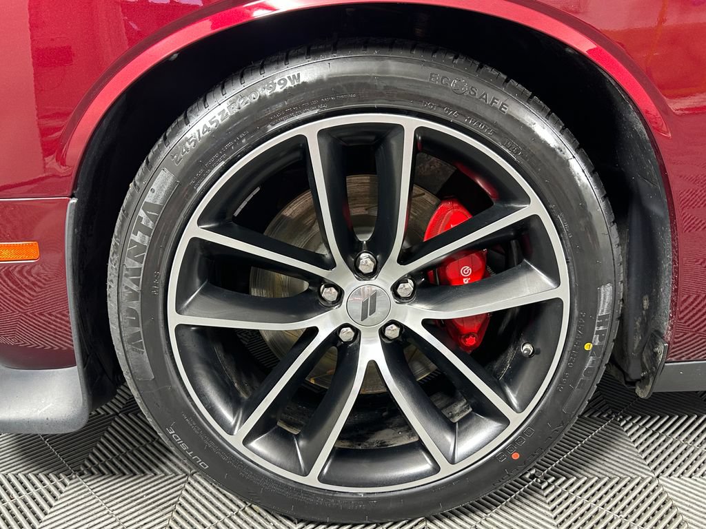 Used 2018 Dodge Challenger R/T Scat Pack w/ Technology Group RWD image 13