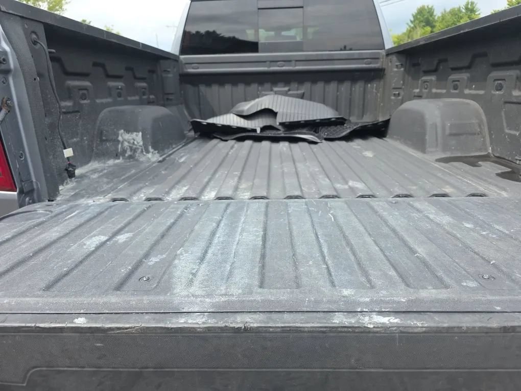 Used 2019 Chevrolet Silverado 1500 LT w/ All-Star Edition AWD/4WD image 11