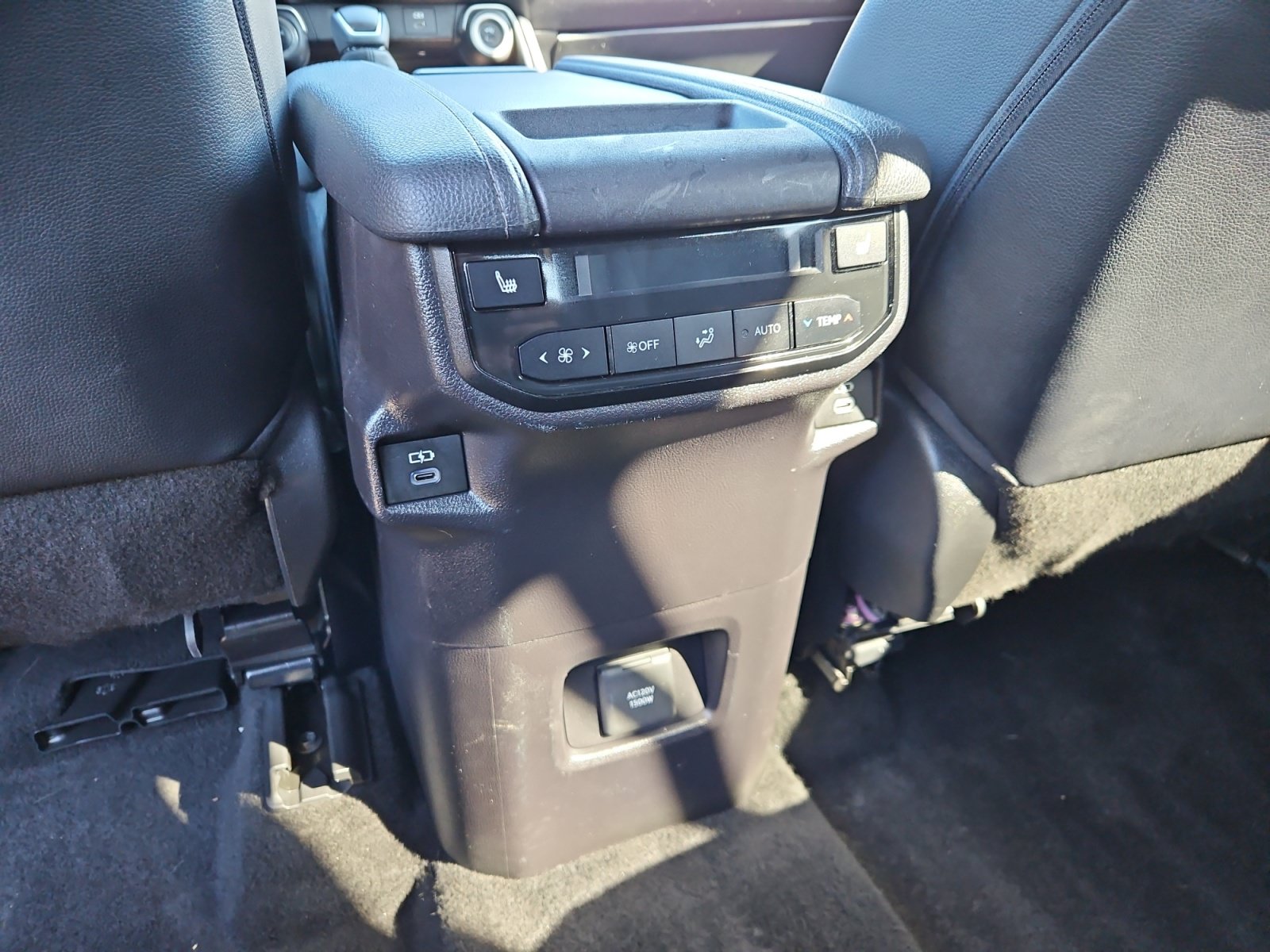 Used 2025 Toyota Grand Highlander AWD Hybrid image 13