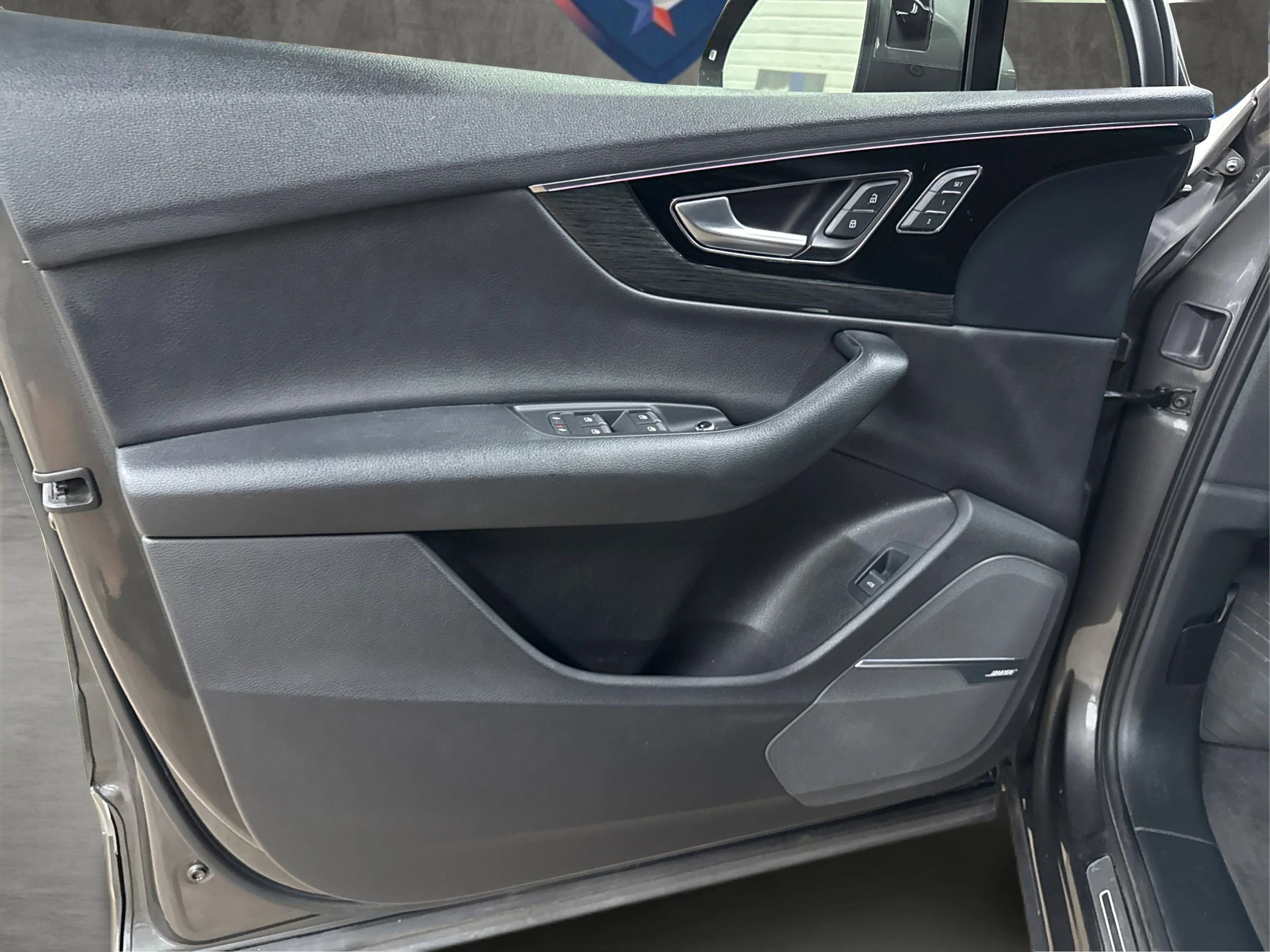 Used 2018 Audi Q7 3.0T Prestige w/ Prestige Package image 45