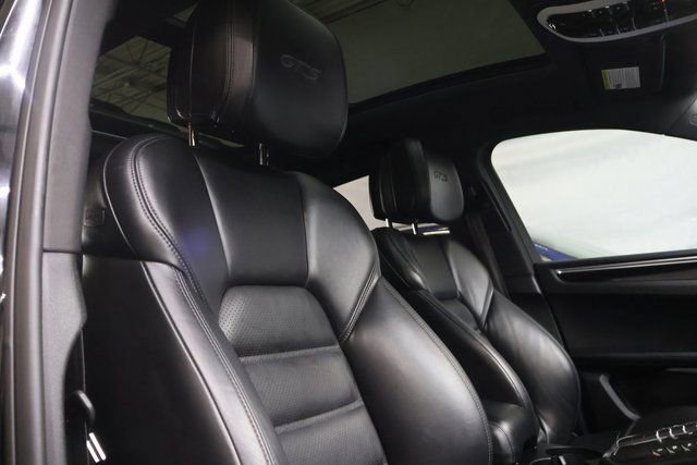 Used 2018 Porsche Macan GTS w/ Premium Package Plus image 11