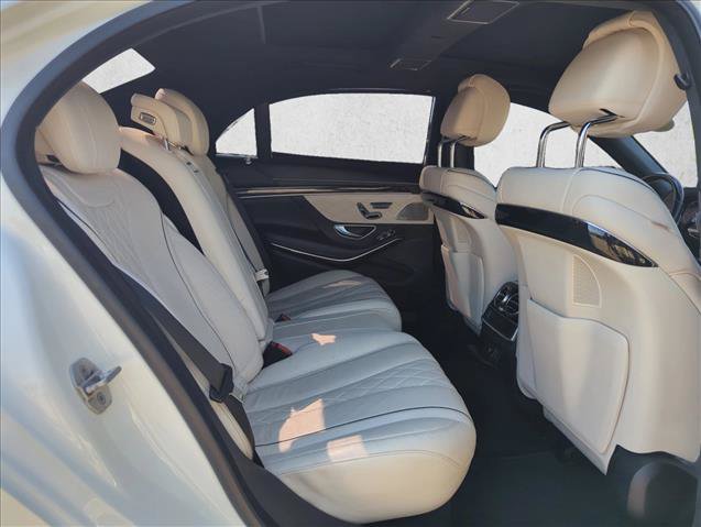 Used 2017 Mercedes-Benz S 550 Sedan image 20