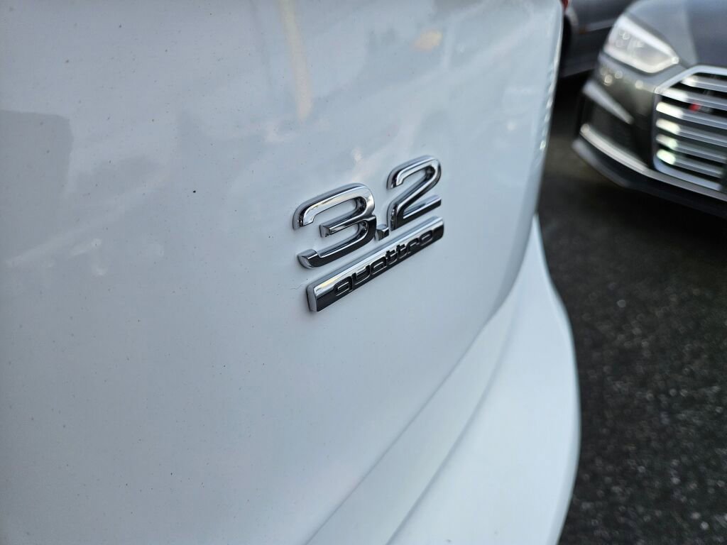 Used 2010 Audi Q5 3.2 Prestige image 9