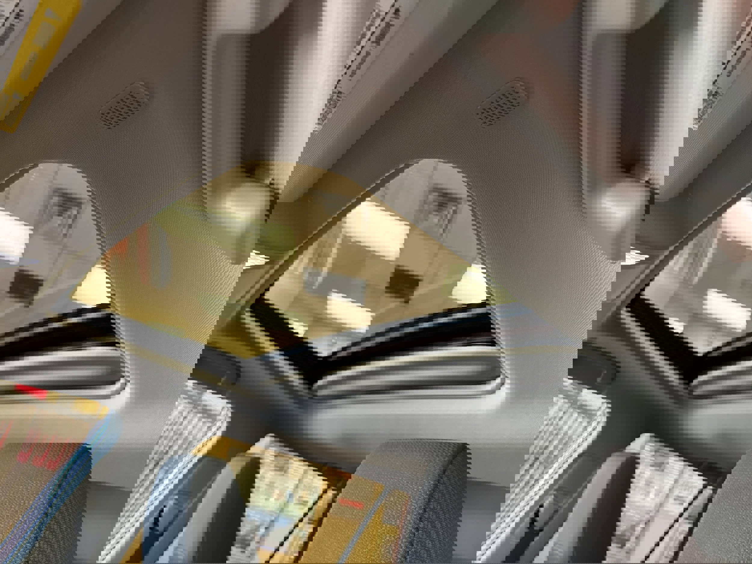 Used 2023 Toyota RAV4 XLE w/ Convenience Package image 6