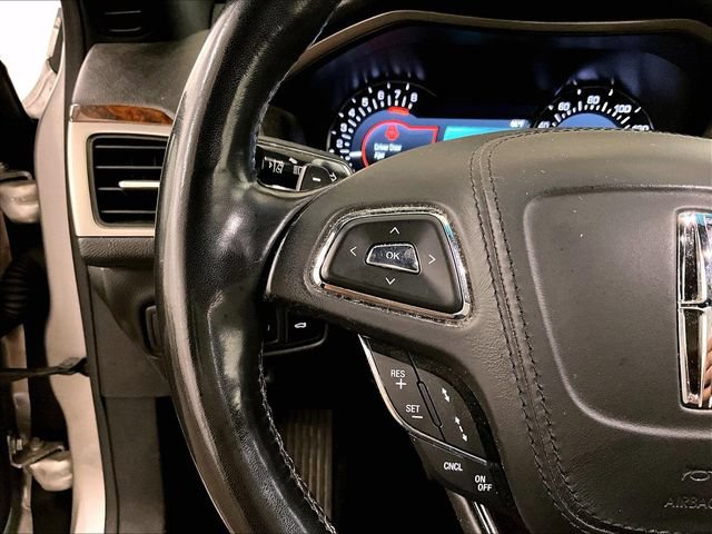 Used 2019 Lincoln MKZ Reserve AWD/4WD image 17