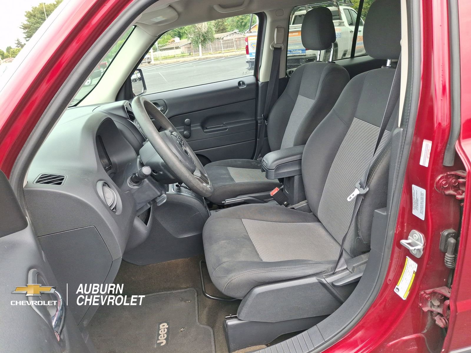 Used 2016 Jeep Patriot Sport FWD image 16