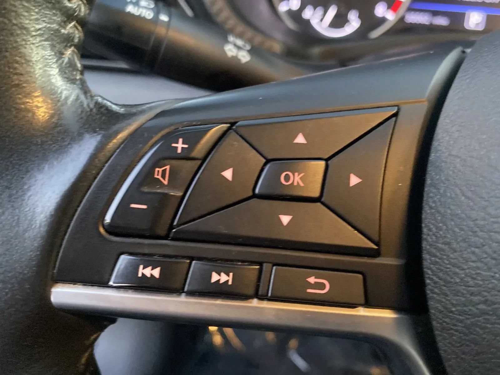 Used 2024 Nissan Sentra SV w/ All-Weather Package image 20