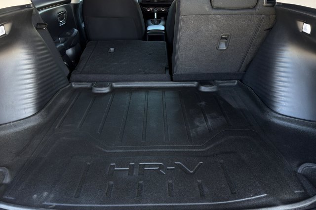 Certified 2024 Honda HR-V LX image 19