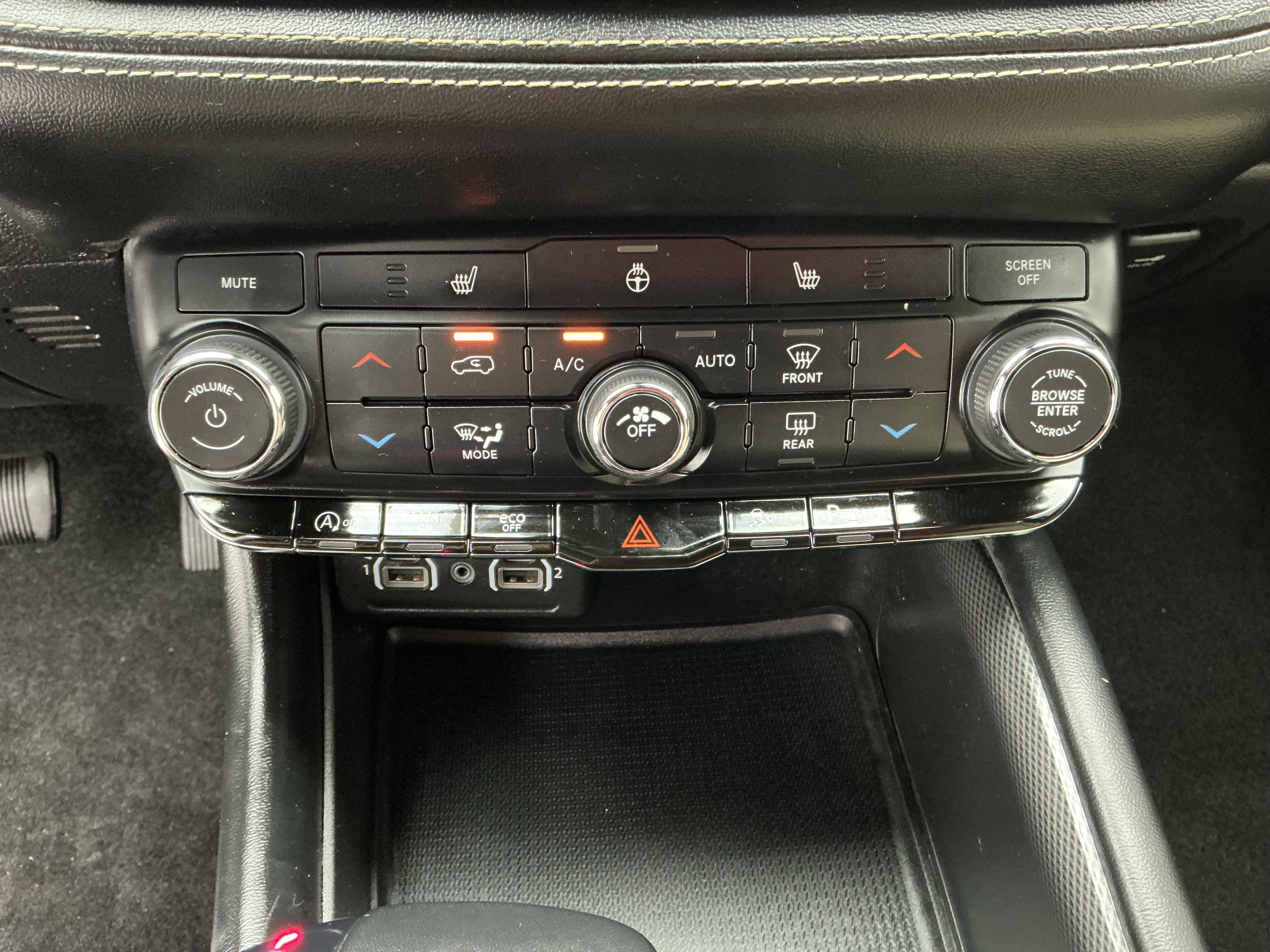 Used 2022 Dodge Durango GT image 12