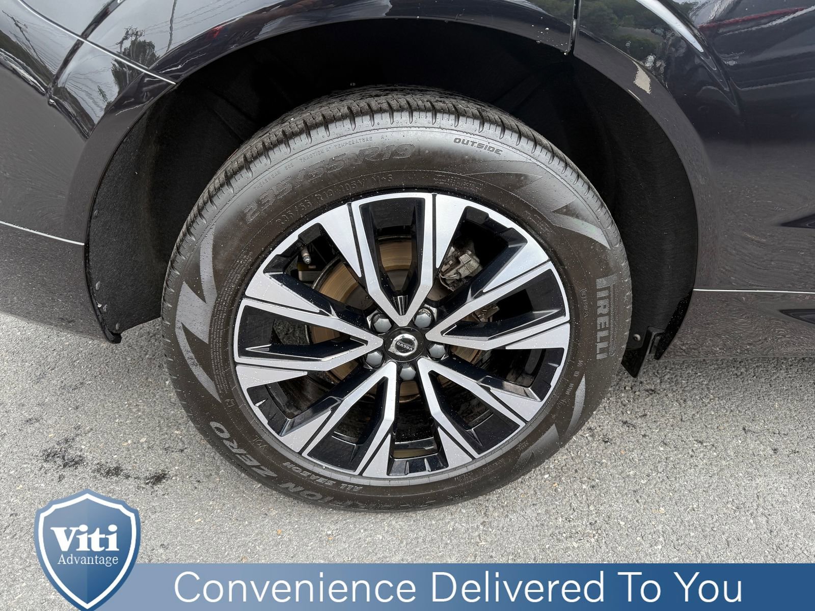 Certified 2024 Volvo XC60 B5 Core w/ Protection Package Premier image 14