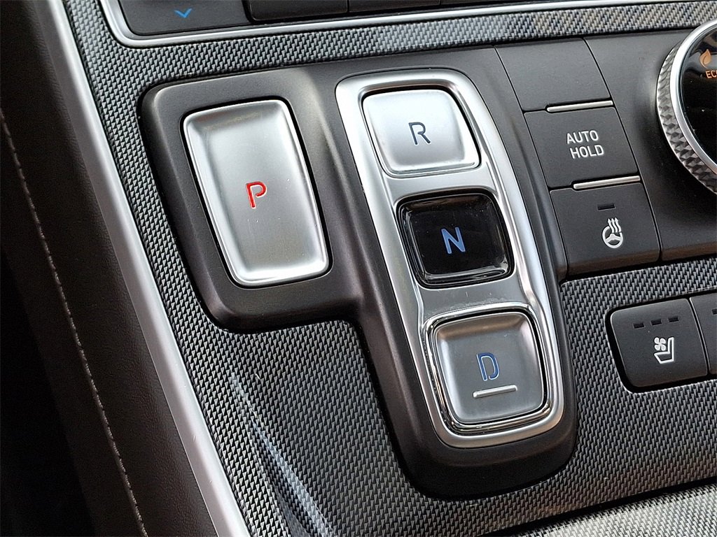 Used 2022 Hyundai Santa Fe Limited image 16