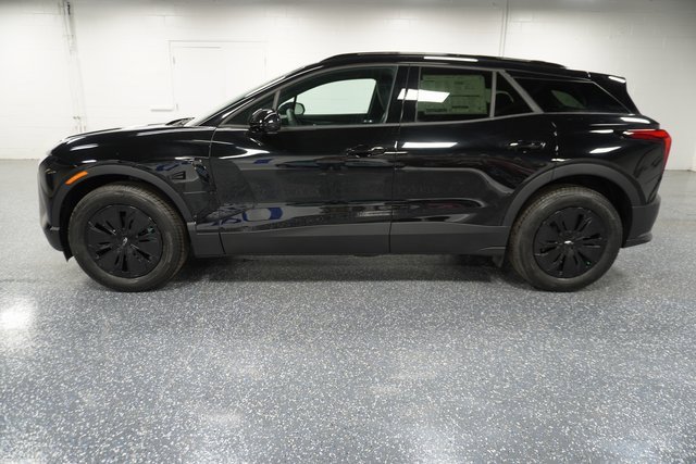 New 2025 Chevrolet Blazer EV LT image 9