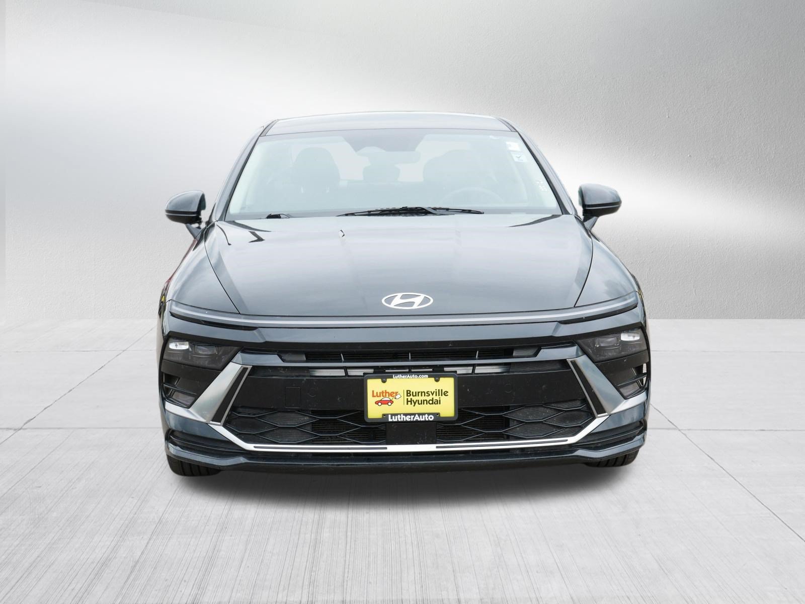 Certified 2025 Hyundai Sonata SEL FWD image 2