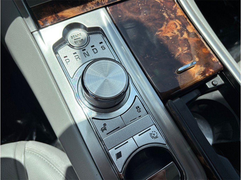 Used 2012 Jaguar XF RWD image 34