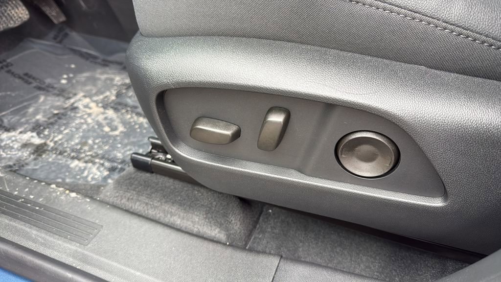 New 2026 Chevrolet Equinox LT w/ Convenience Package II image 27