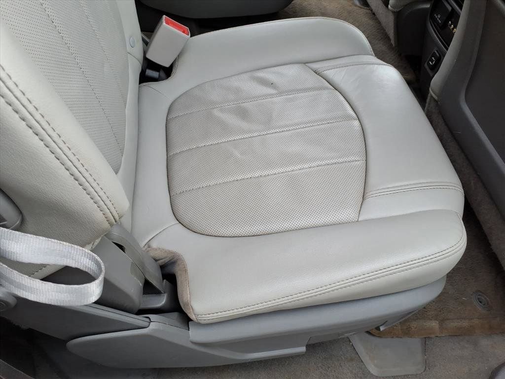 Used 2017 Chevrolet Traverse Premier w/ LPO, 'HIT The Road' Package image 17