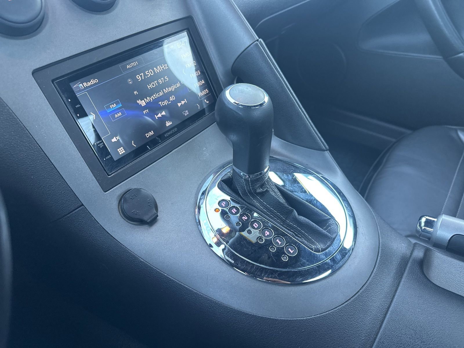 Used 2008 Pontiac Solstice Convertible w/ Premium Package image 18