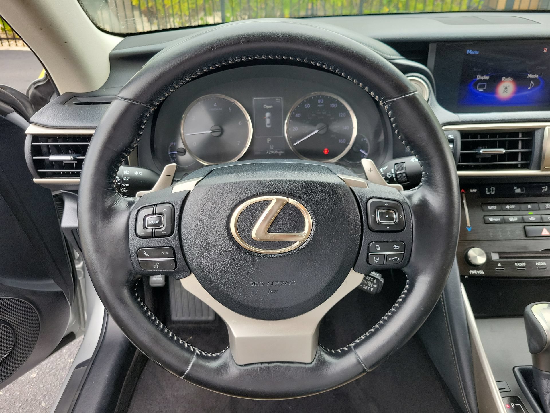 Used 2017 Lexus IS 200t RWD image 31