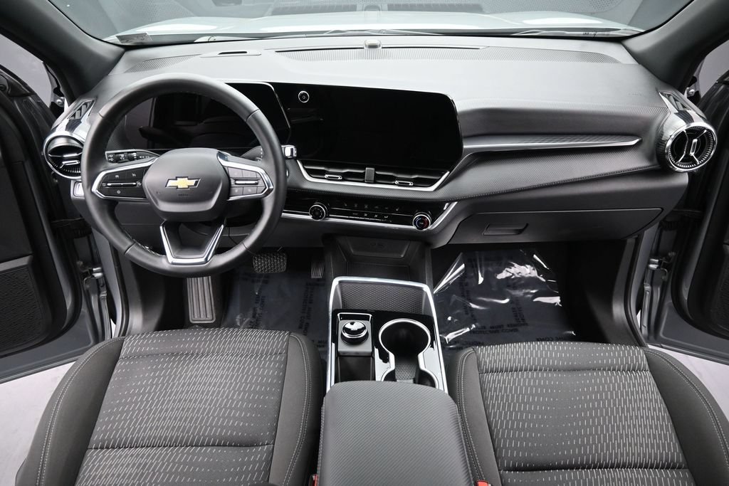 Certified 2026 Chevrolet Equinox LT AWD/4WD image 16