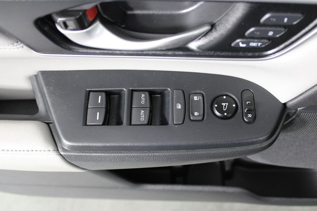 Used 2018 Honda CR-V EX-L image 13