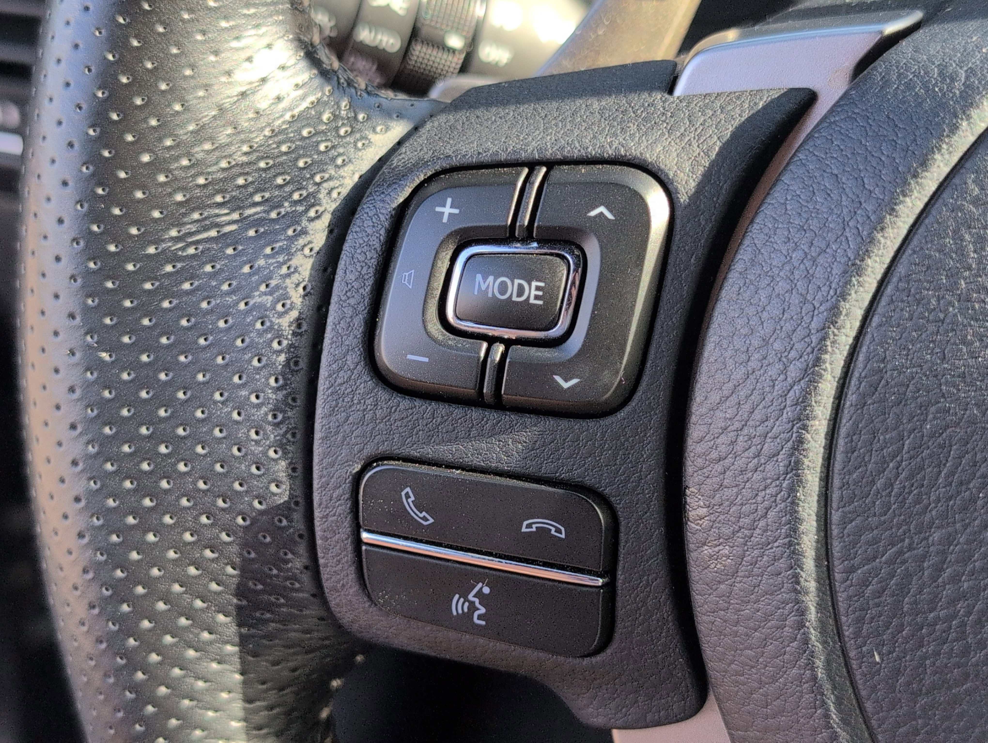 Used 2021 Lexus NX 300 F Sport w/ F Sport Premium Package FWD image 28