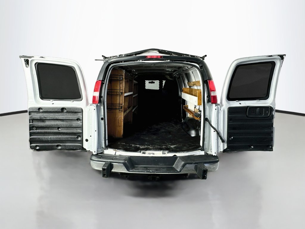 Used 2022 Chevrolet Express 2500 w/ Driver Convenience Package RWD image 28
