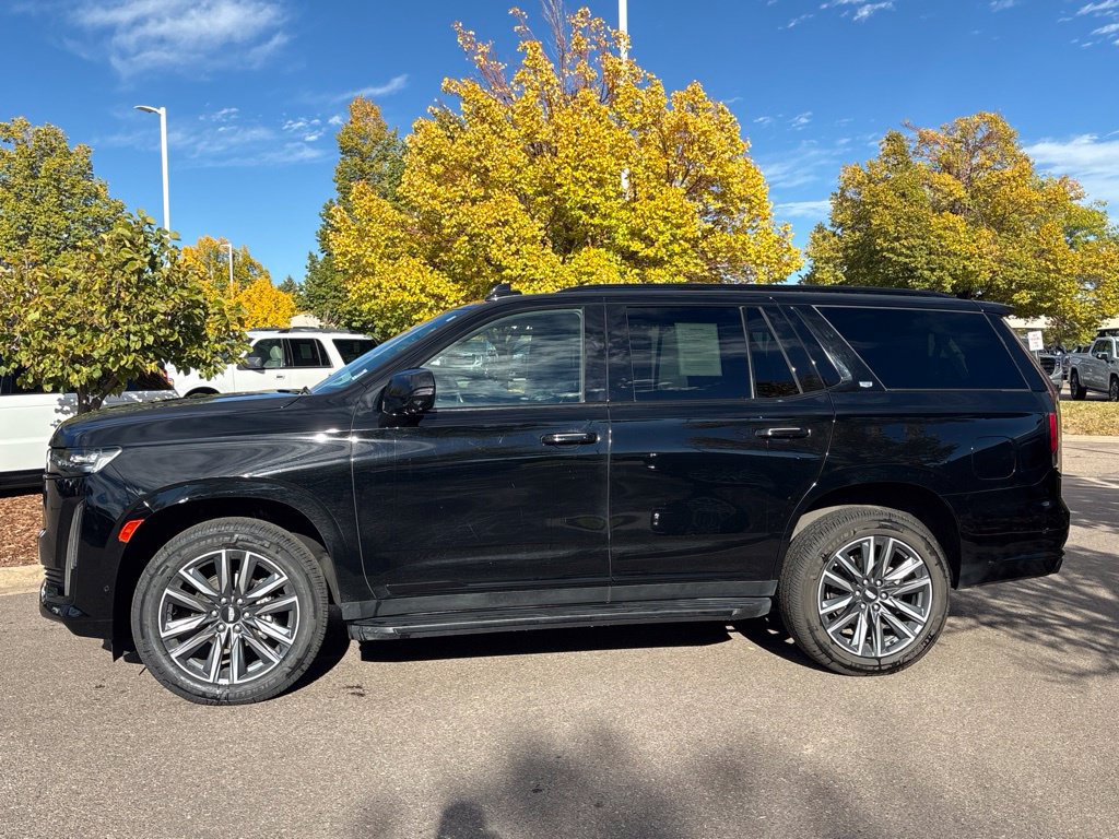 Used 2021 Cadillac Escalade Sport Platinum AWD/4WD image 2