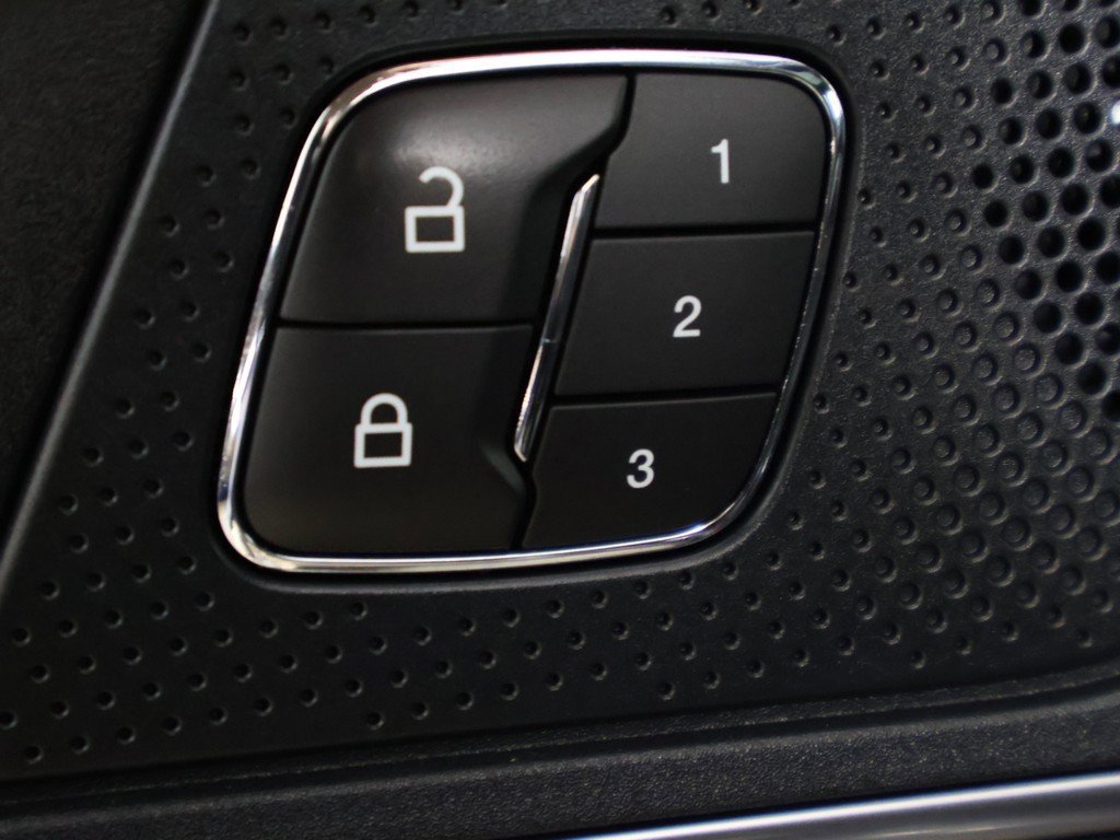 Used 2020 Ford Edge ST w/ Cold Weather Package image 37