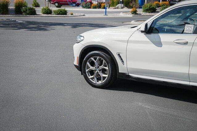 Used 2022 BMW X3 xDrive30i image 10