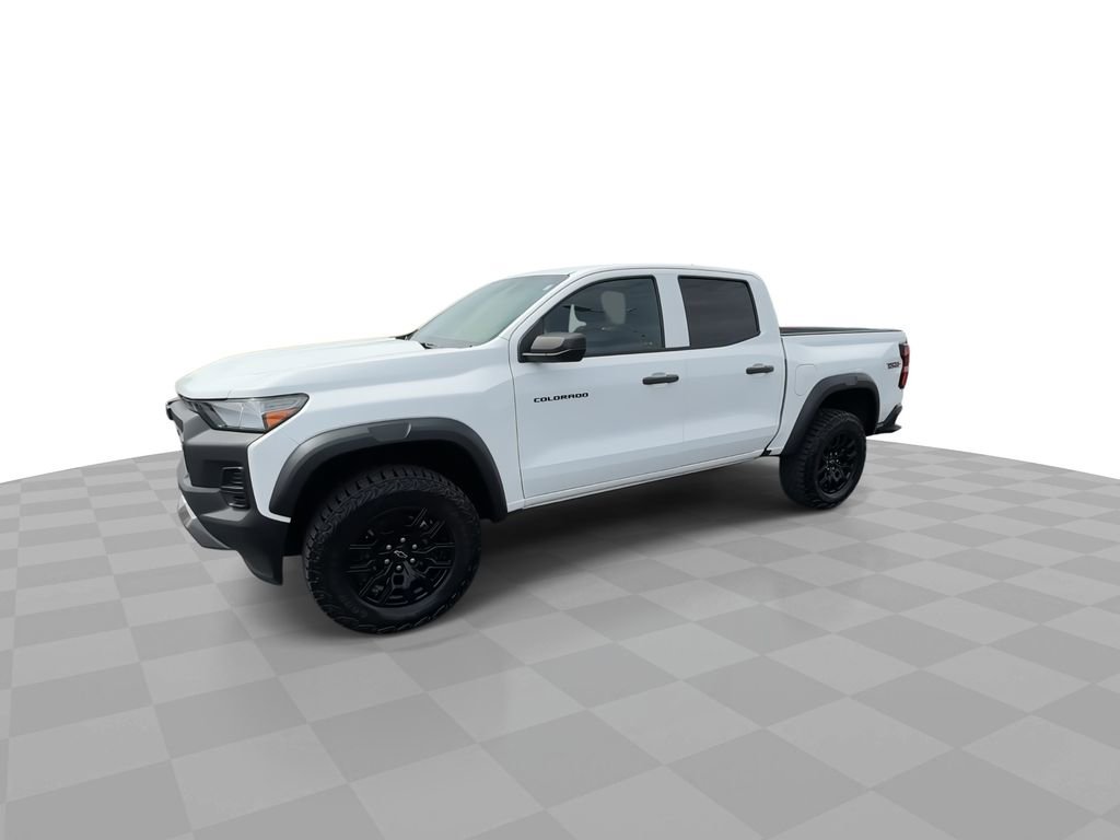 Certified 2023 Chevrolet Colorado Trail Boss w/ Advanced Trailering Package AWD/4WD image 4