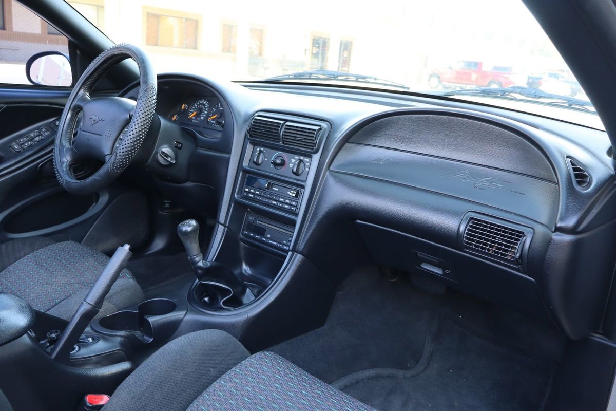 Used 1998 Ford Mustang GT image 17