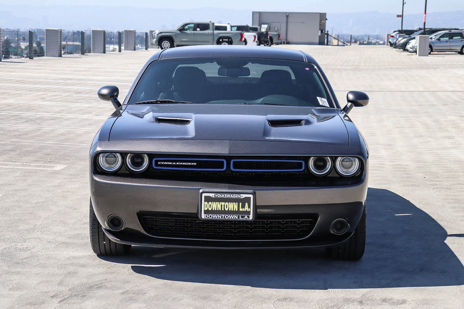 Used 2021 Dodge Challenger SXT image 2