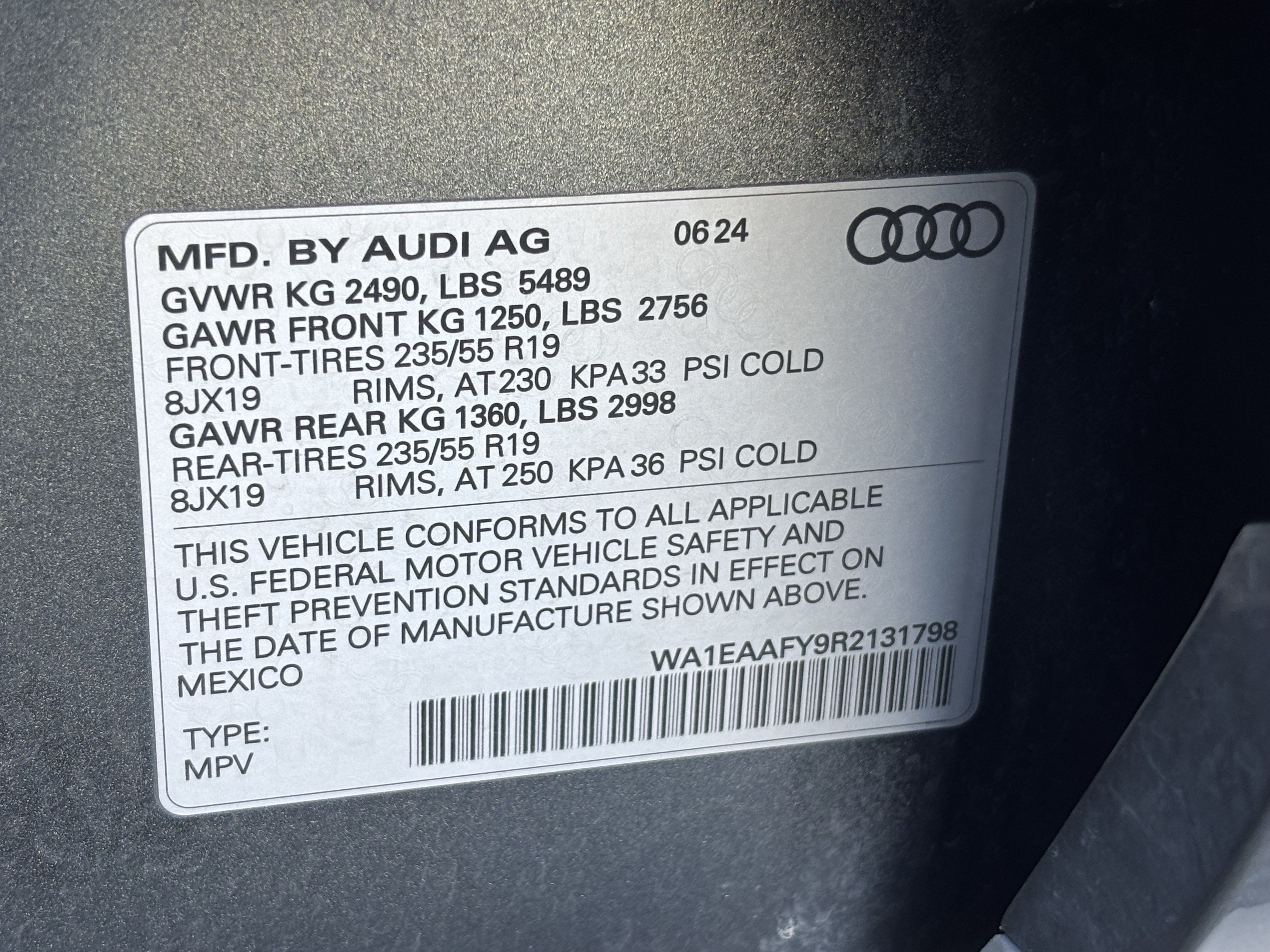 Certified 2024 Audi Q5 2.0T Premium Plus w/ Premium Plus Package AWD/4WD image 37